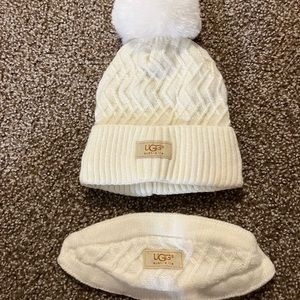Ugg hat and Removable facemask
